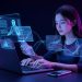 Illustration high-tech d’une jeune femme utilisant plusieurs assistants d’intelligence artificielle sur un ordinateur portable et un smartphone, avec des interfaces lumineuses dans des tons bleus et violets.